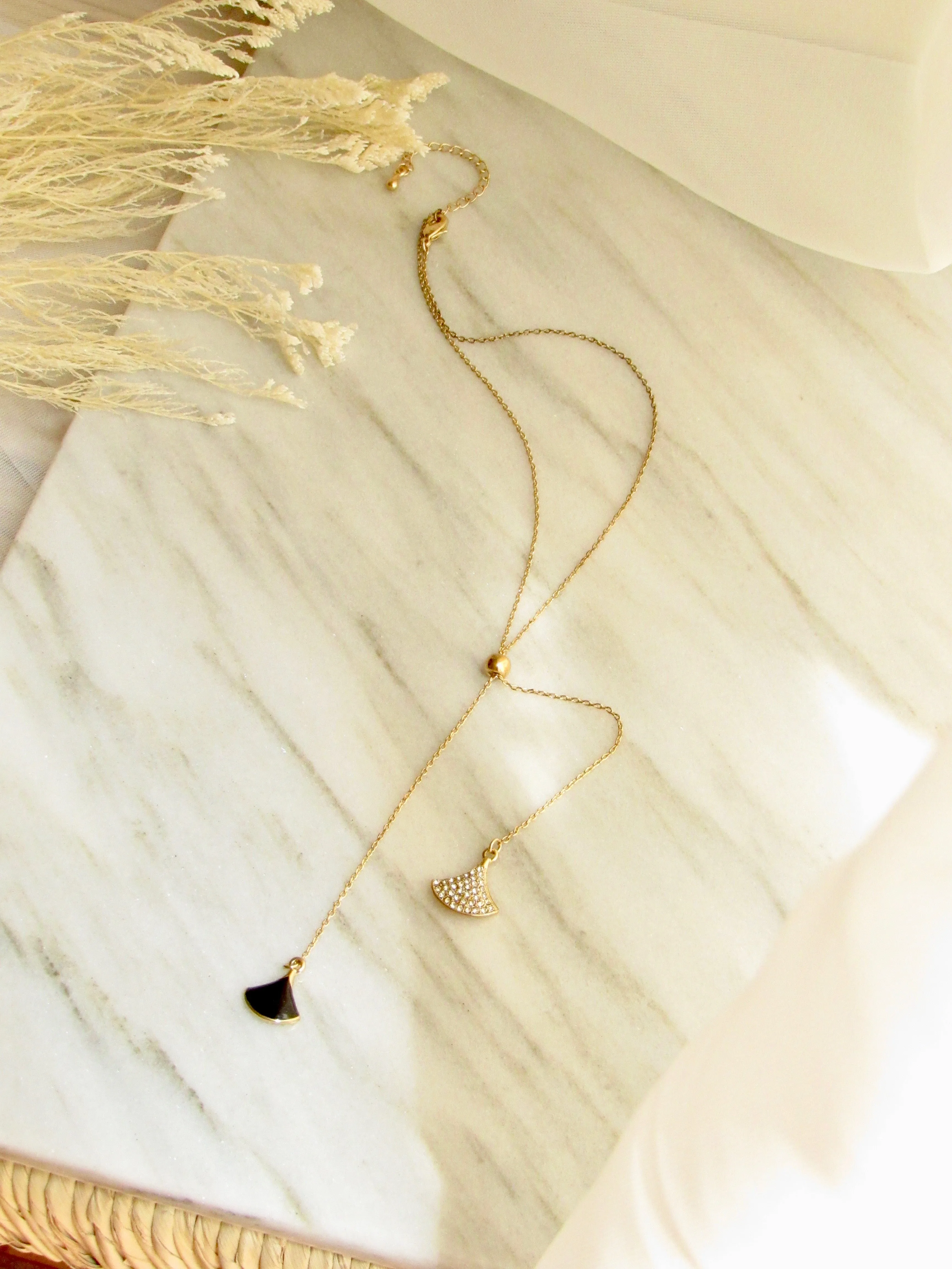 14K Ginkgo Leaf Gold Pendant Necklace