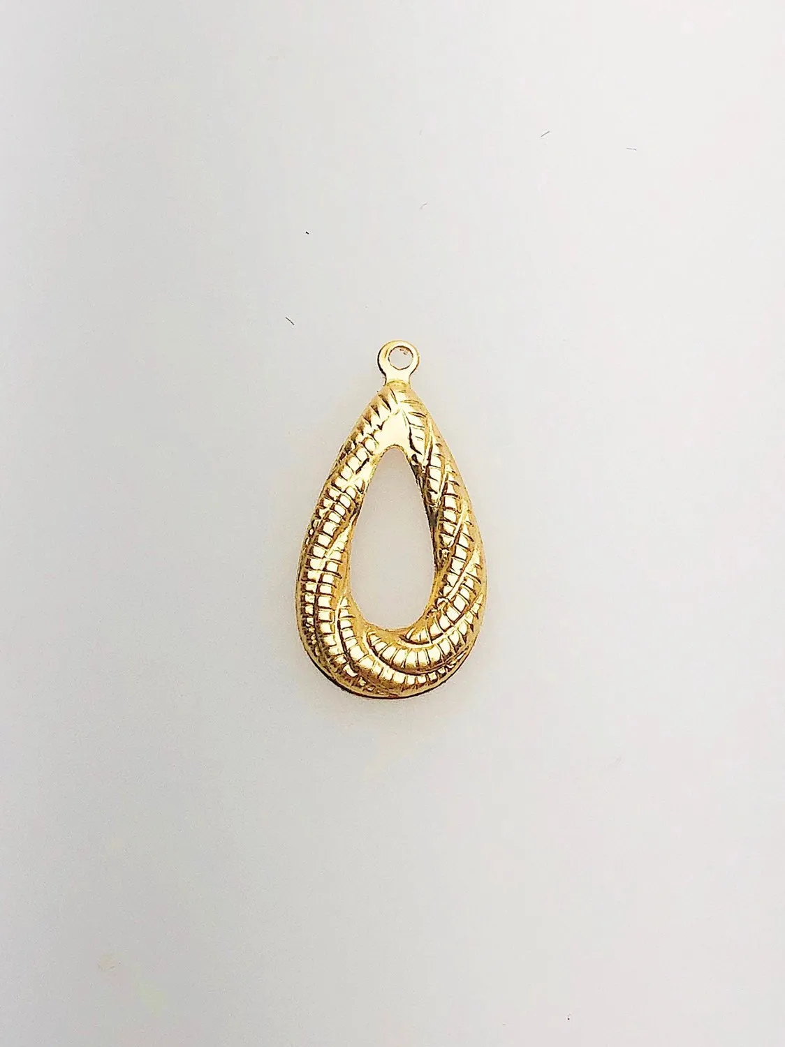 14K Gold Fill Decorative Textured Drop Charm w/ Ring, 8.5x16.6mm, Made in USA - 1437