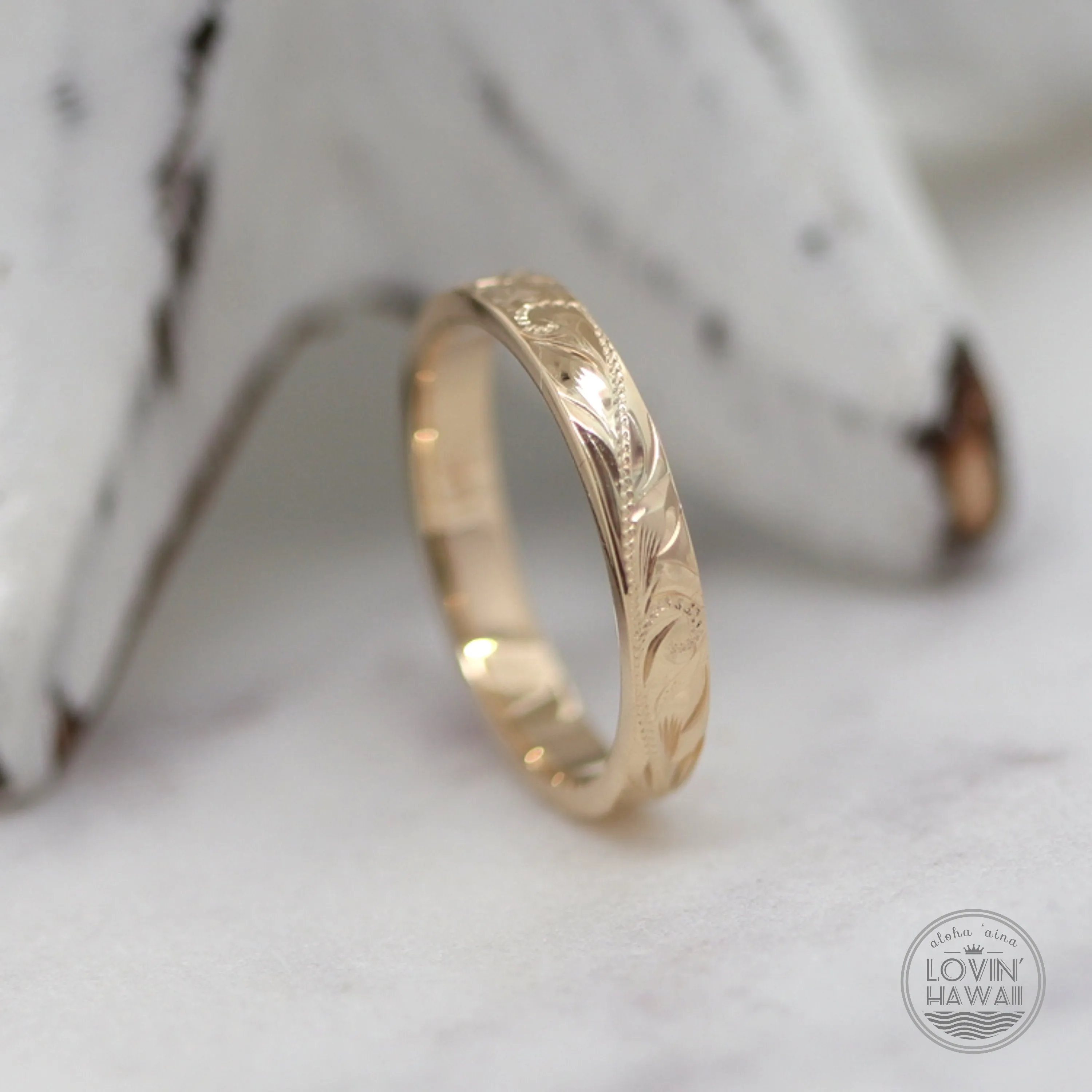 14K White Gold Wedding Rings For Women, Hand Engraved with Hawaiian Heritage Design (2.5mm Flat Style)