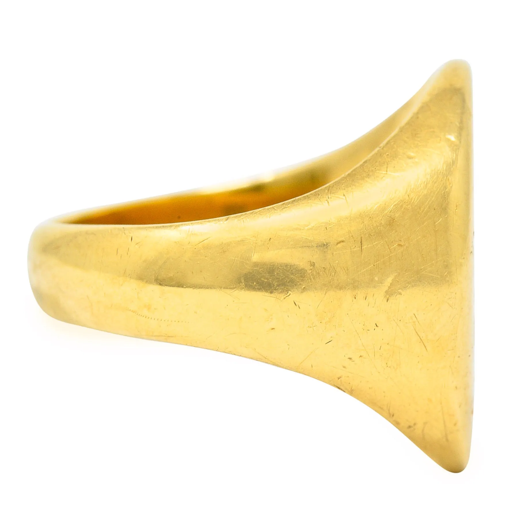1940's Retro 14 Karat Yellow Gold Unisex Lion Shield Signet Heraldry Ring