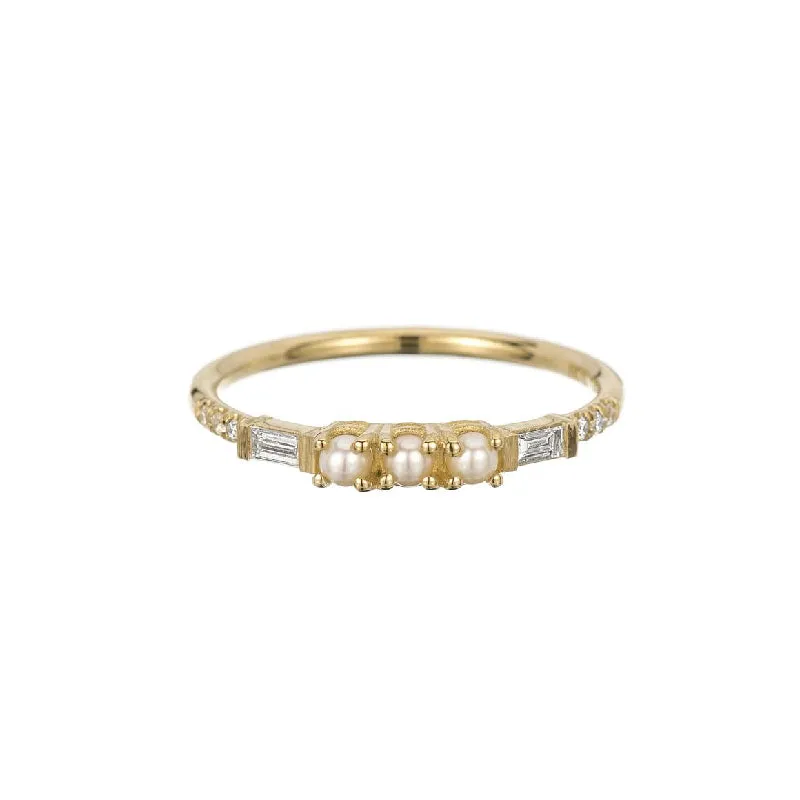 3 Pearl Baguette Equilibrium Ring