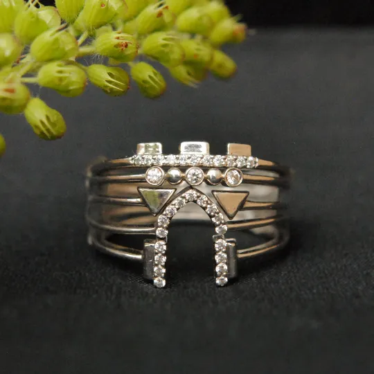 5 Stacking Ring Set with Romantic Location Theme Heritage Architecture Castles Place of Love