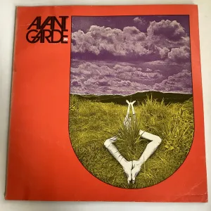 Avant Garde magazine 10