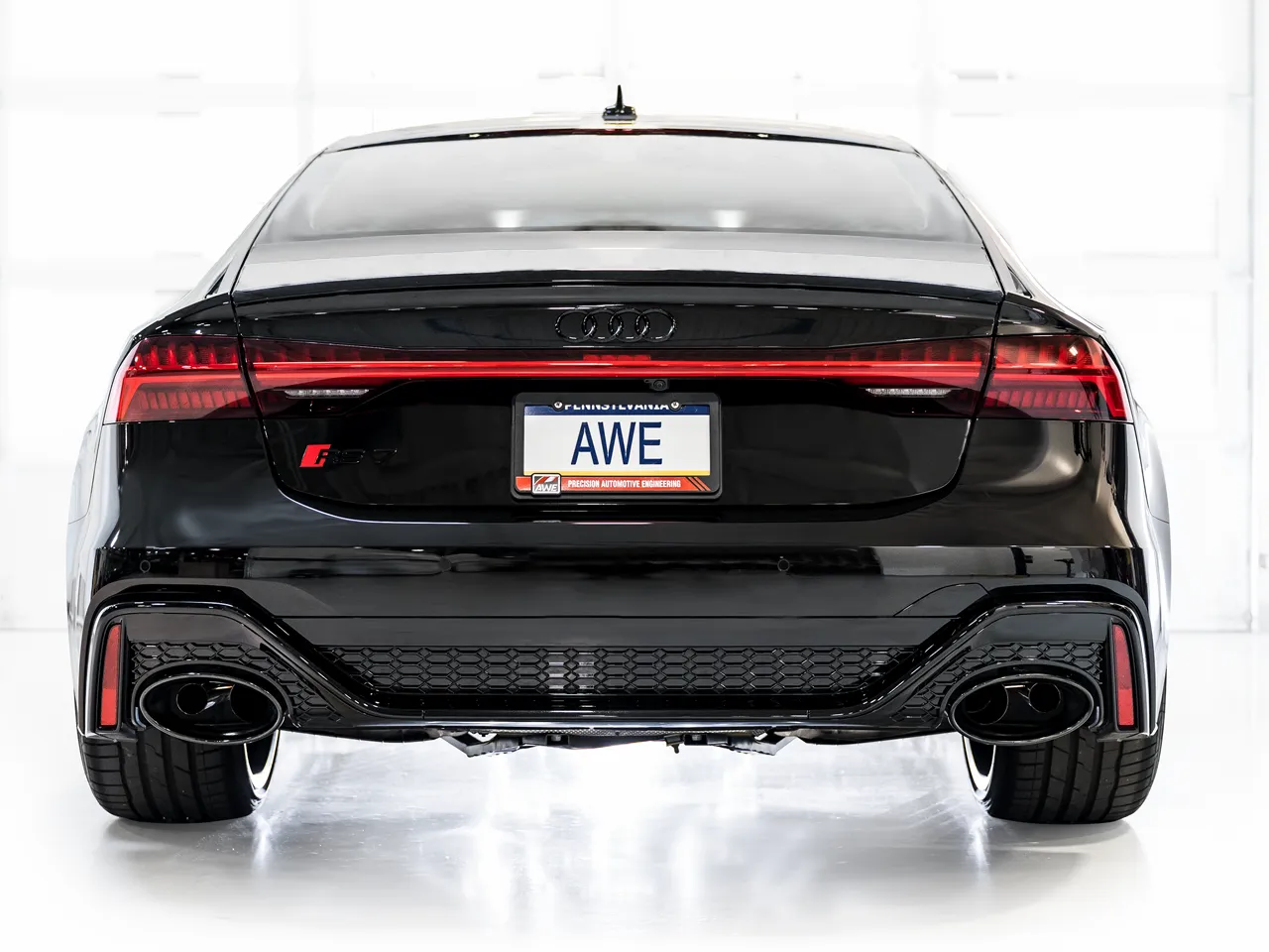 AWE SWITCHPATH™ EXHAUST FOR AUDI C8 RS 6 AVANT / RS 7 (2021-2024)