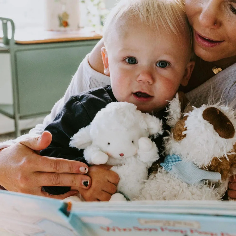 Bunnies By the Bay - Wee - Kiddo the Lamb