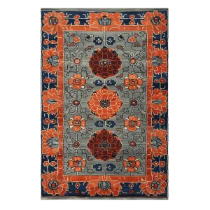 Garden of Tradition Hand Tufted Rug