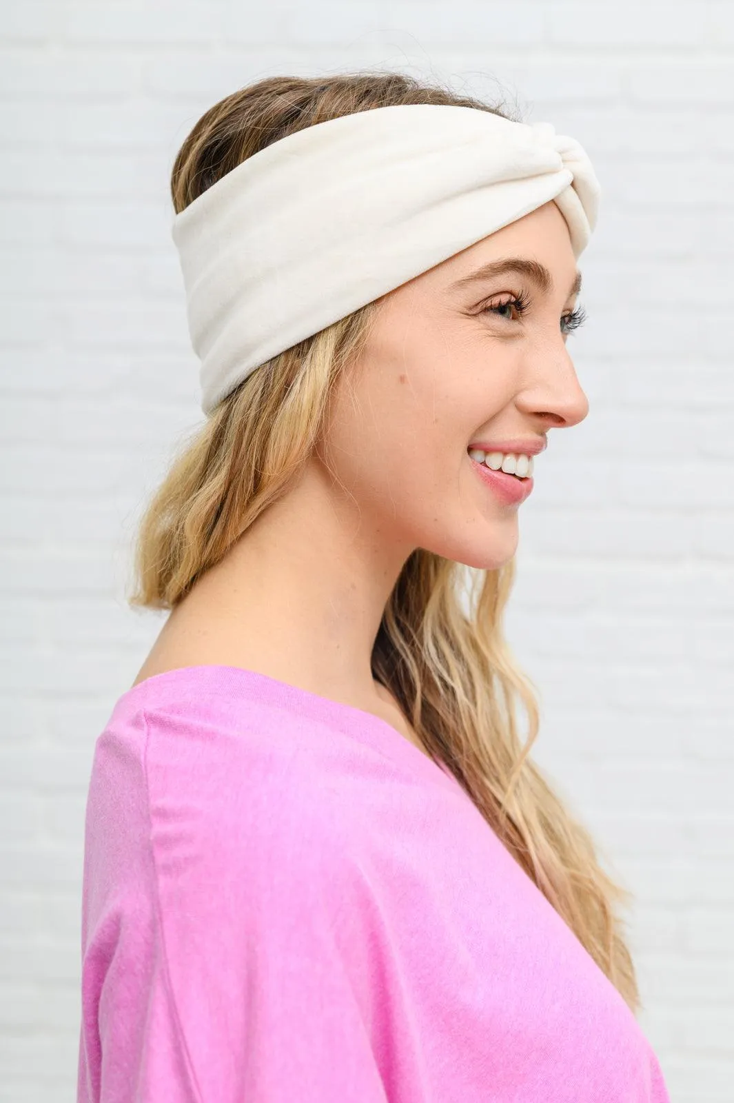 Hazel Blues® | Velvet Twist Headband In Ivory