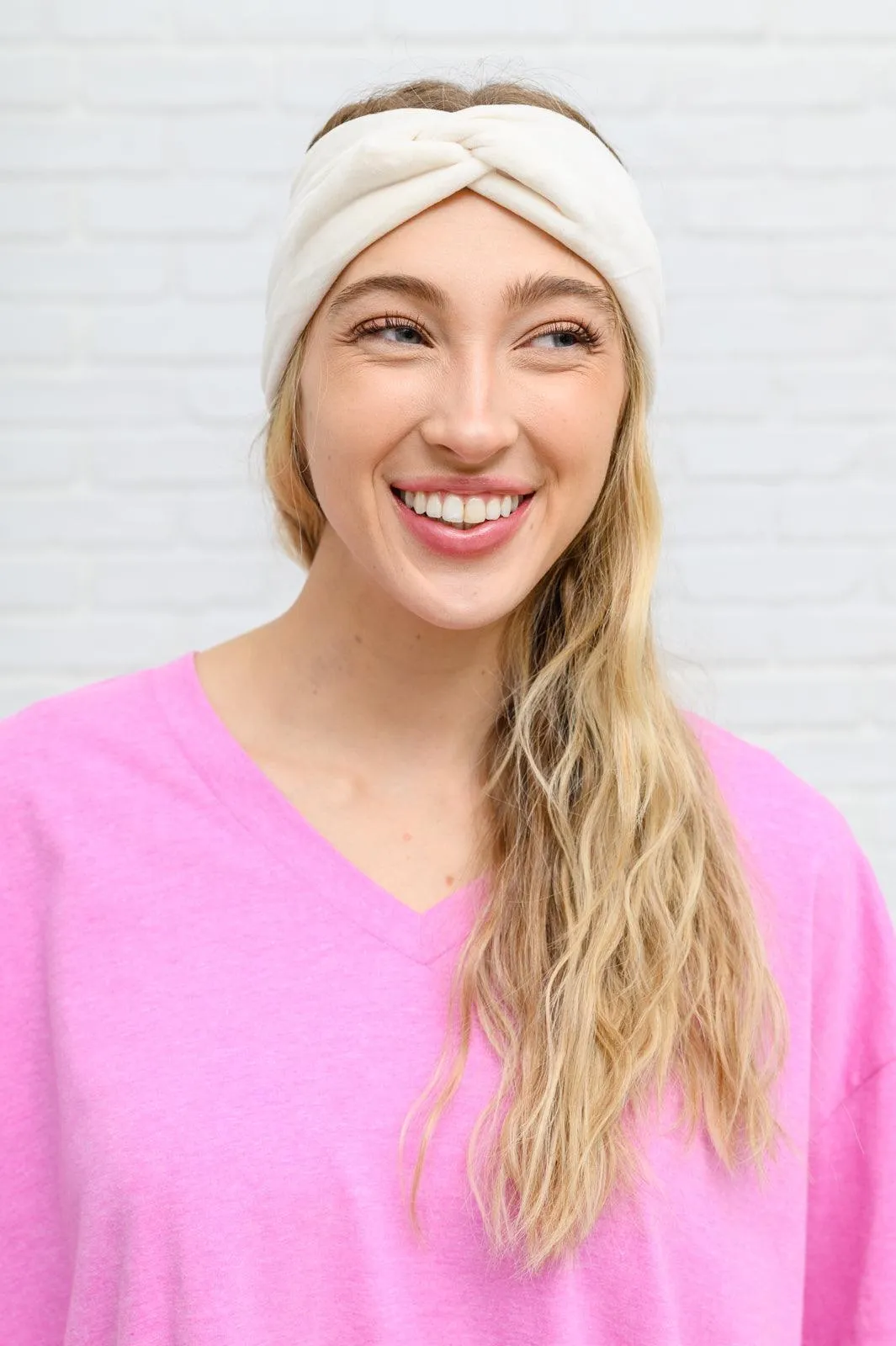 Hazel Blues® | Velvet Twist Headband In Ivory