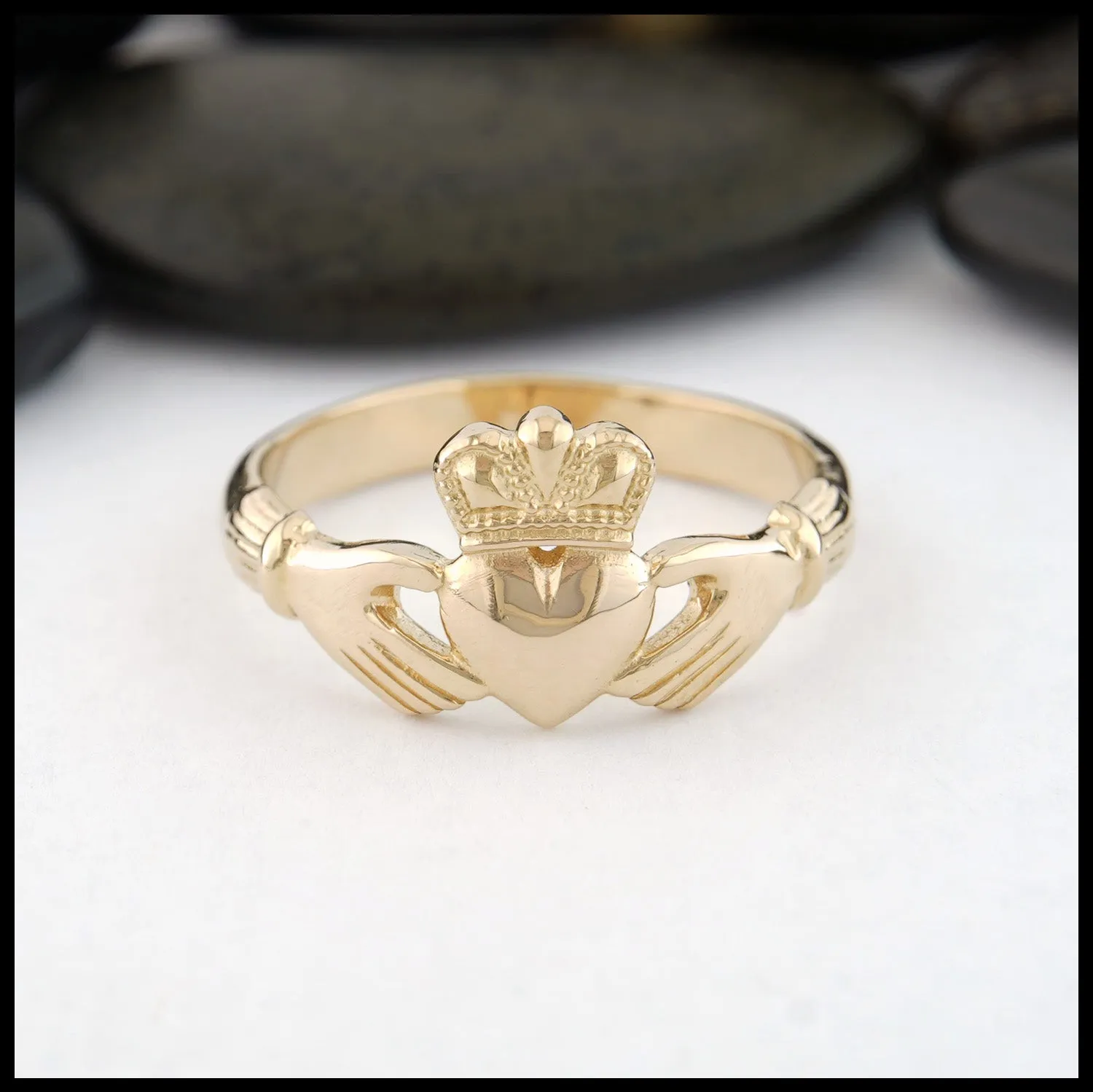 Heritage Claddagh Ring in Gold