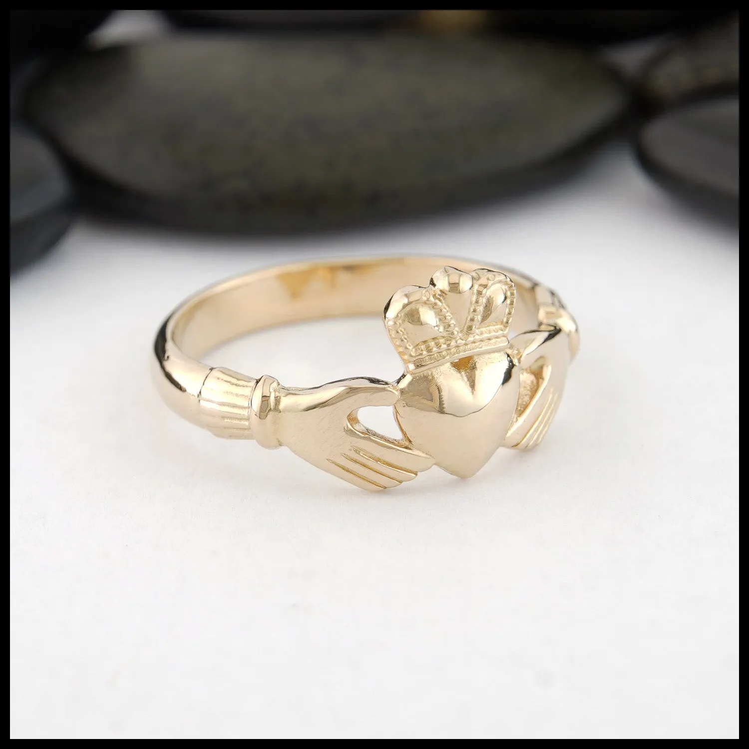 Heritage Claddagh Ring in Gold