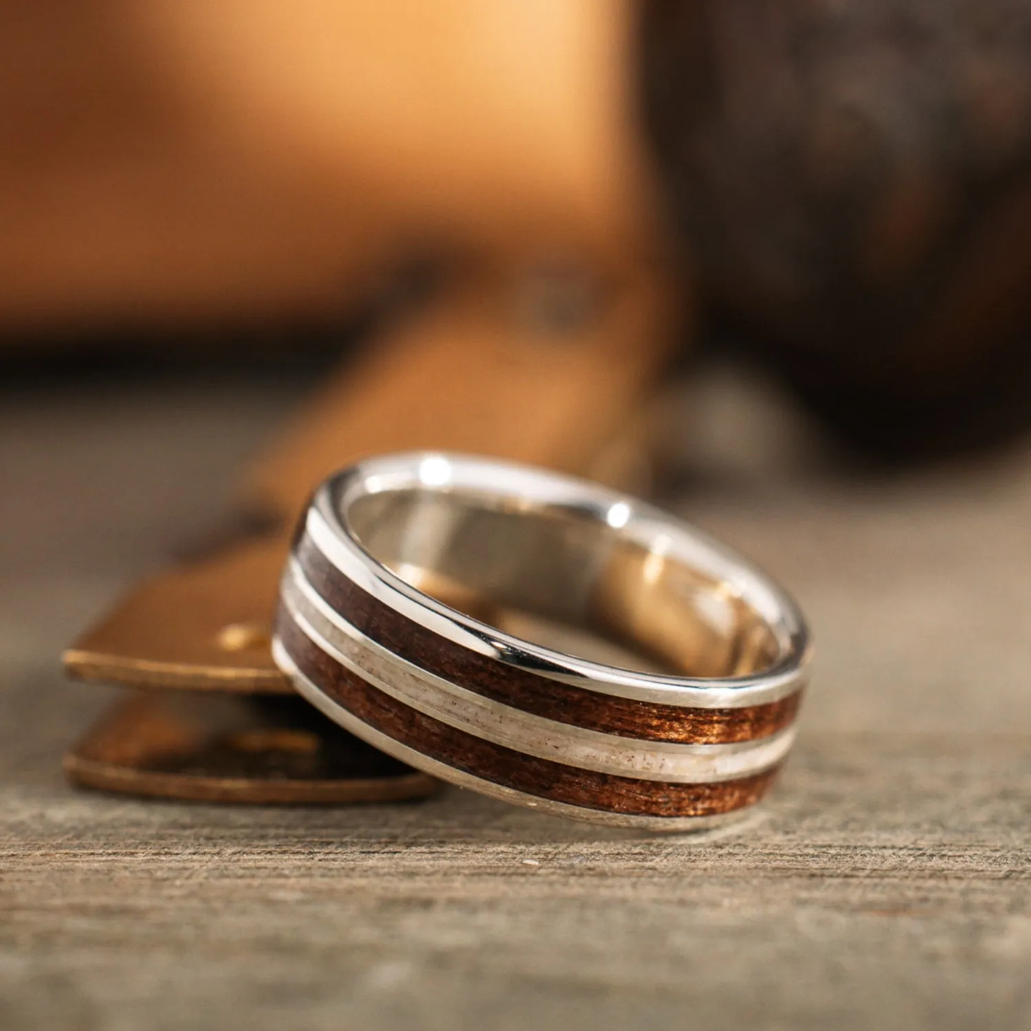 (In-Stock) The Stag in Silver |  Silver Elk Antler Wedding Band with Walnut Wood - Size 7 | 6mm Wide