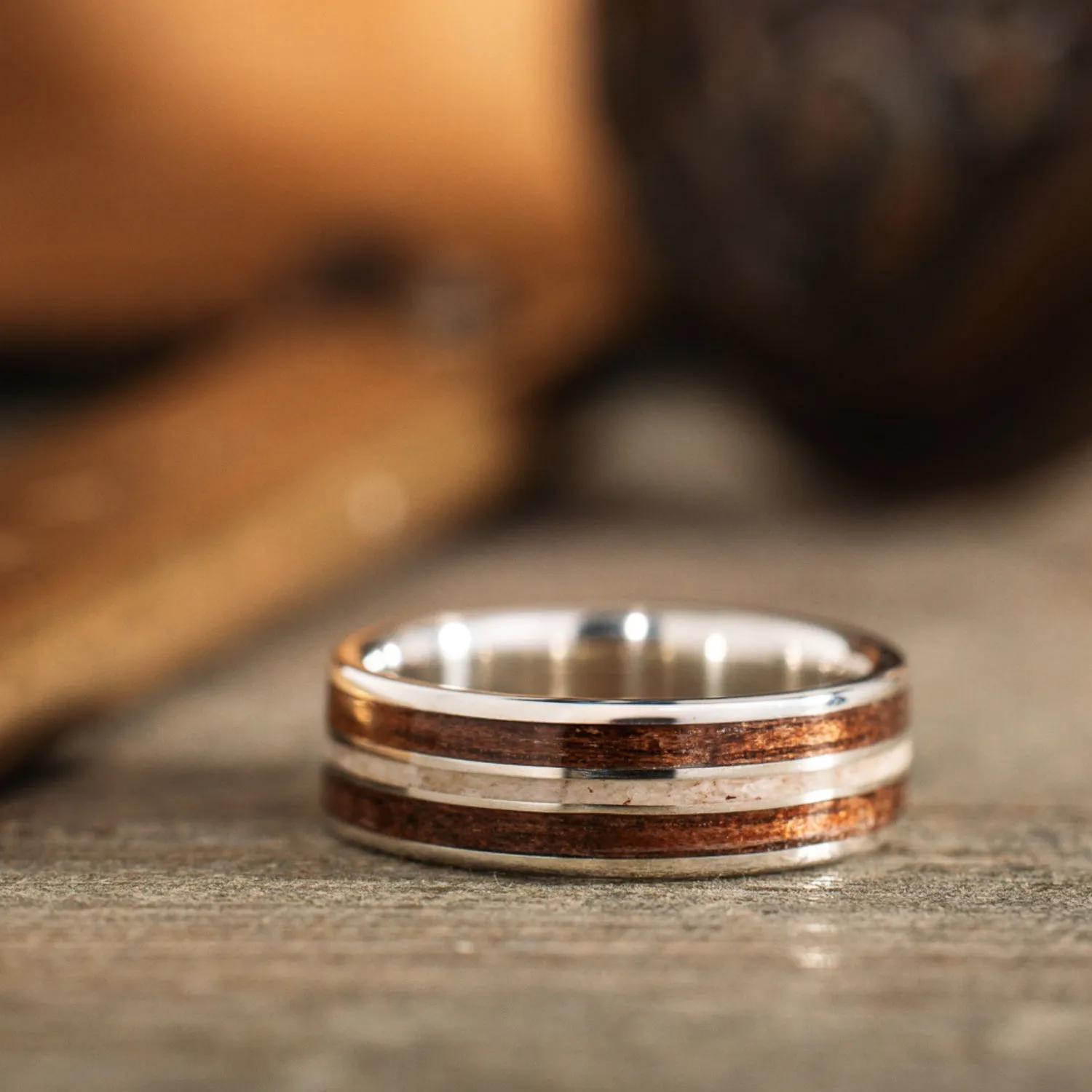 (In-Stock) The Stag in Silver |  Silver Elk Antler Wedding Band with Walnut Wood - Size 7 | 6mm Wide