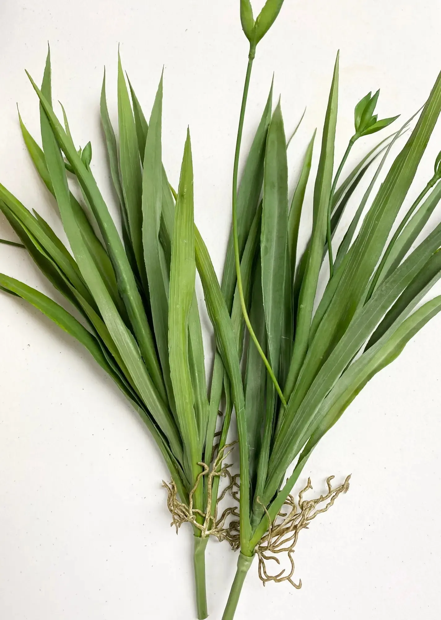 Lifelike 14 inch Artificial Spider Plant