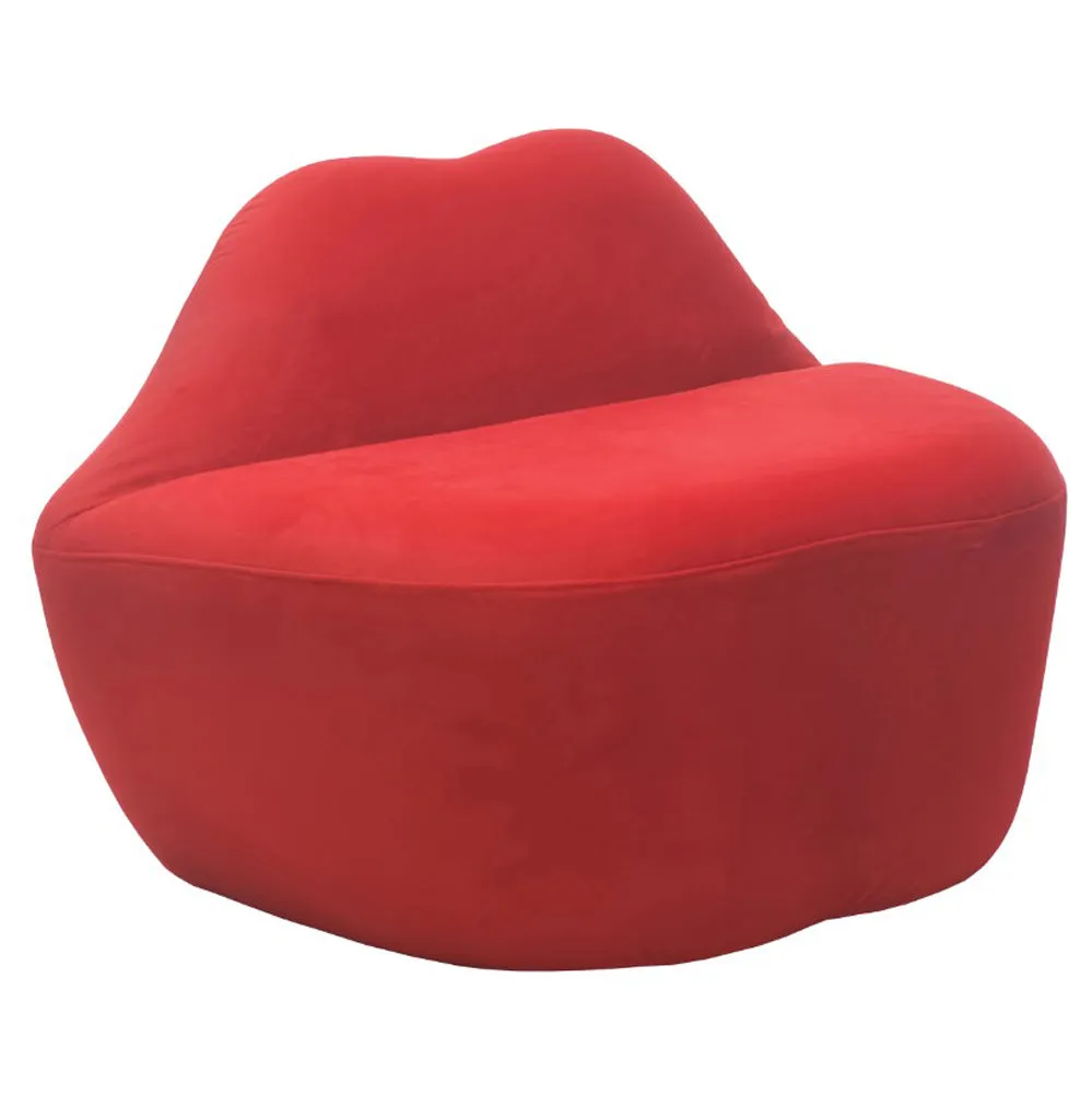 Lips Loveseat red velvet
