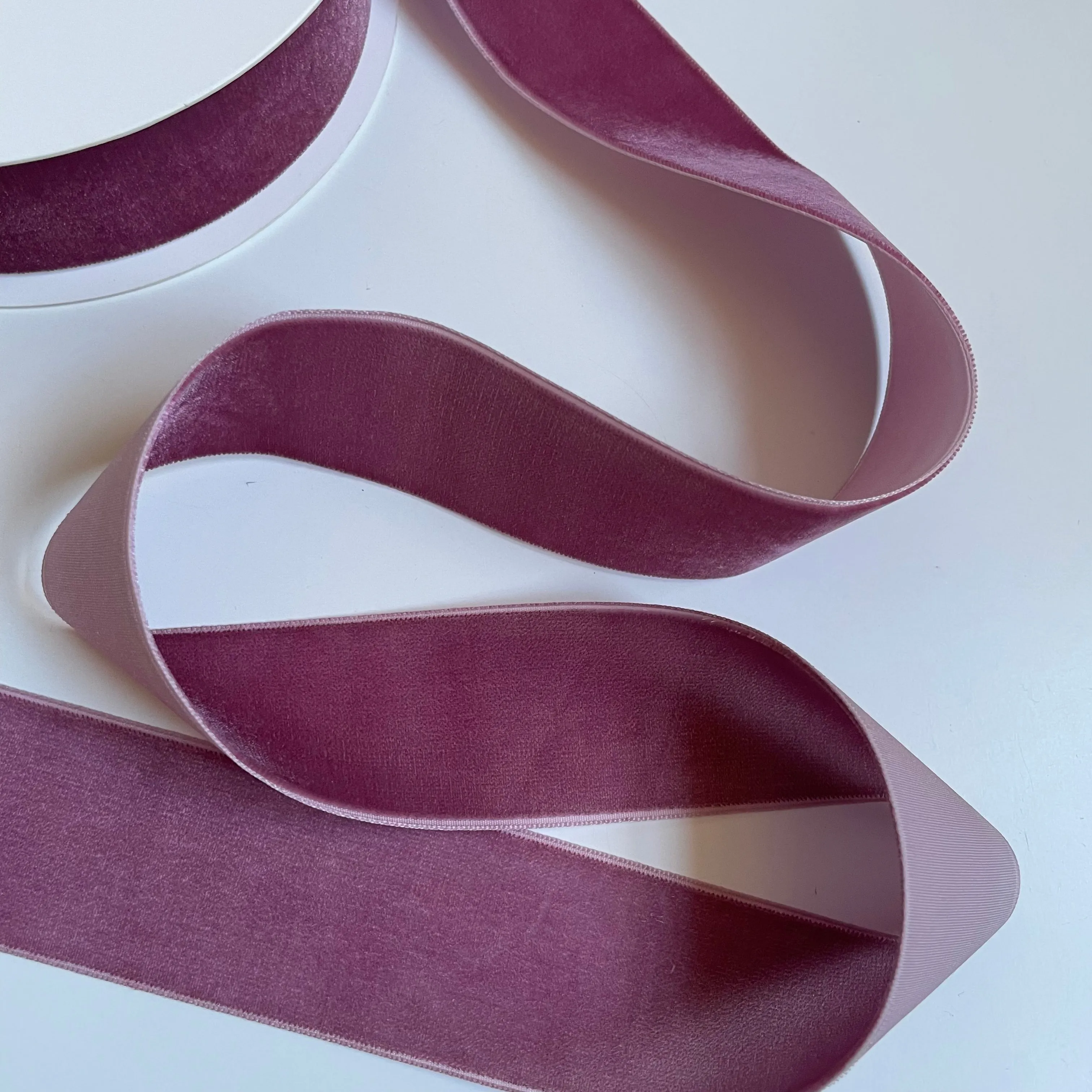 May Arts Velvet Ribbon - 1.5"