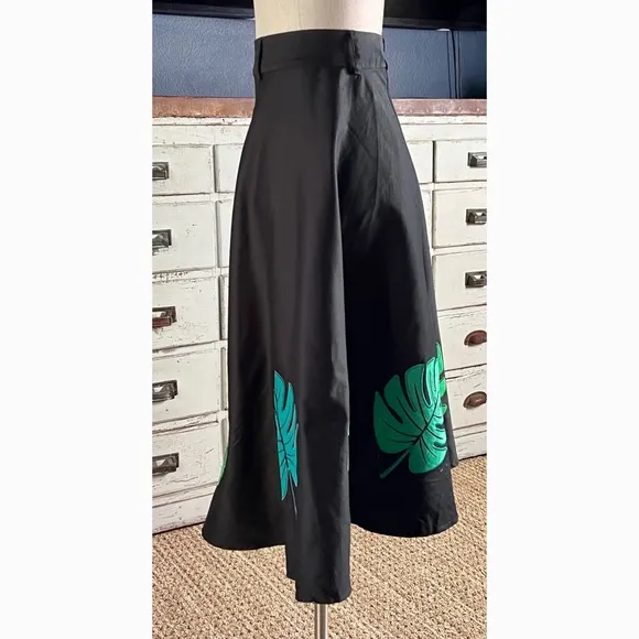 Modcloth Collectif Tropical Palm Leaf Black Midi Swing Skirt NWT New XXS