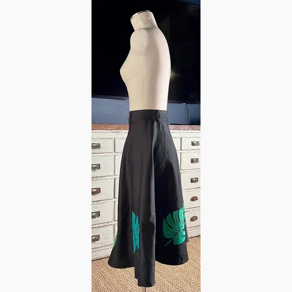 Modcloth Collectif Tropical Palm Leaf Black Midi Swing Skirt NWT New XXS