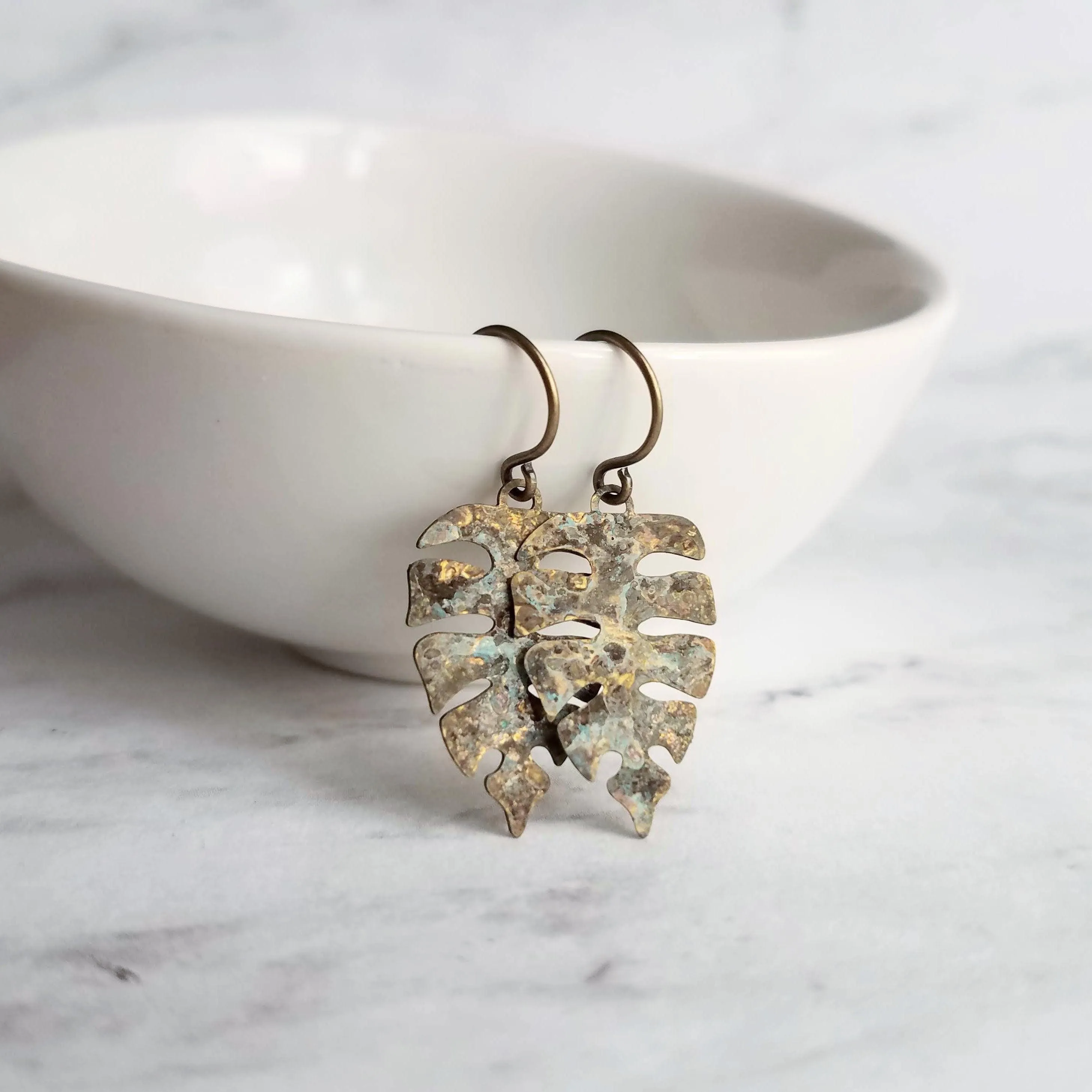 Monstera Leaf Earrings, tropical leaf earring, patina leaf earring, verdigris leaf earring, verdigris patina earring, blue green bronze rust