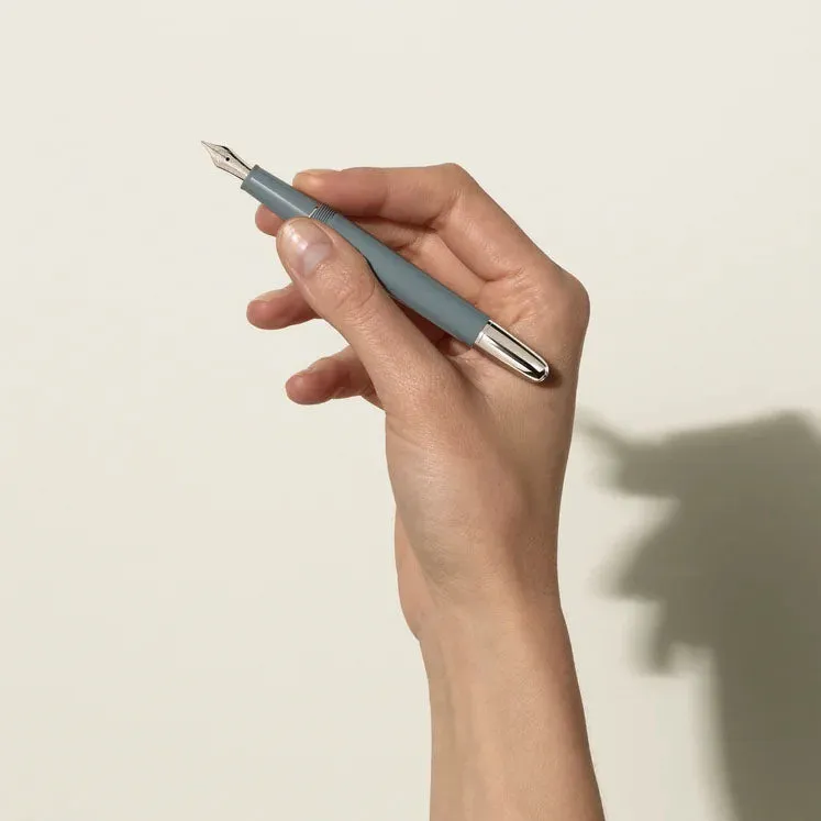 Montblanc fountaining Meisterstück x Olympic Heritage Chamonix 1924 Classique Punta M 131363