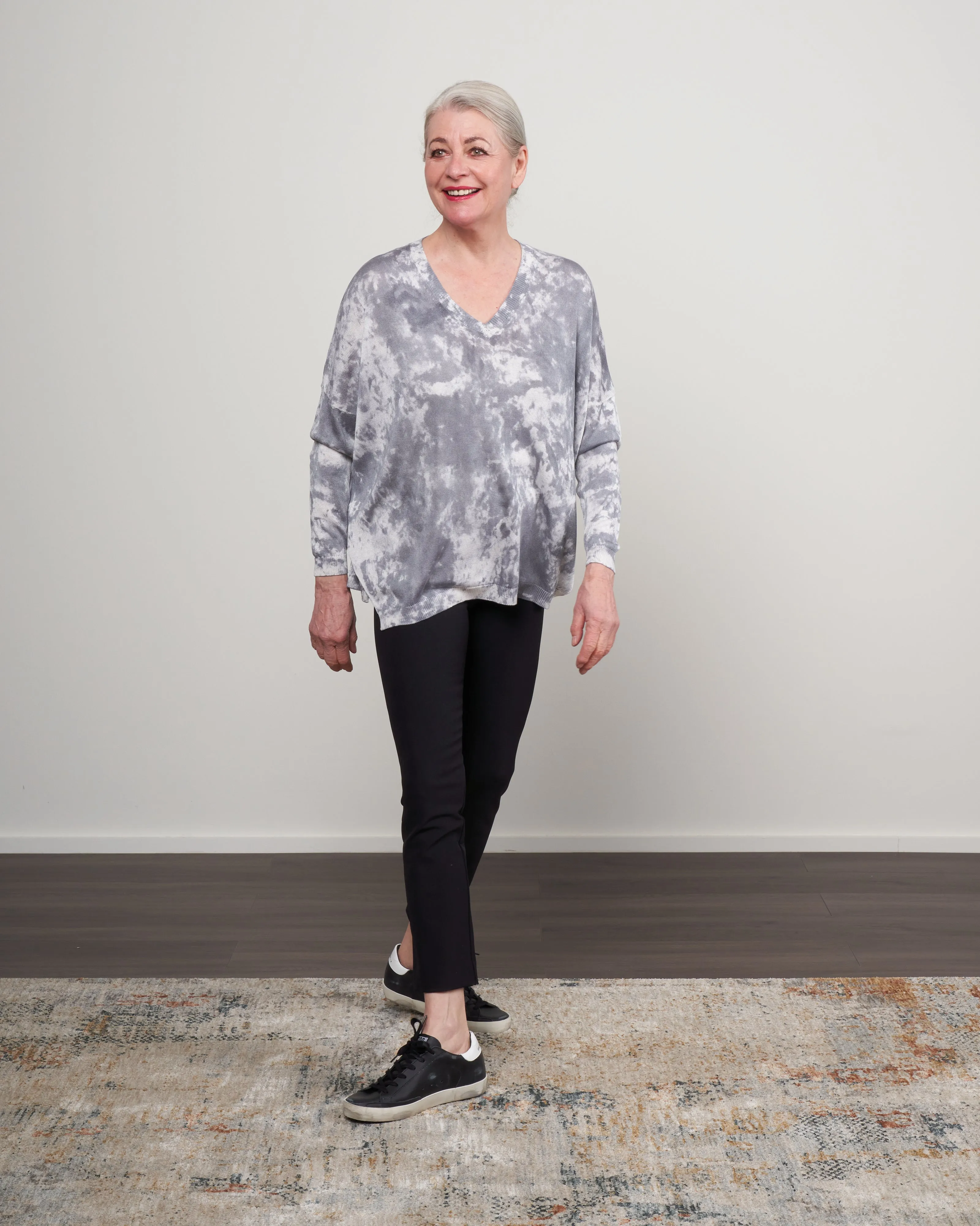 one color camouflage pure silk v neck oversize pullover - ghiaccio