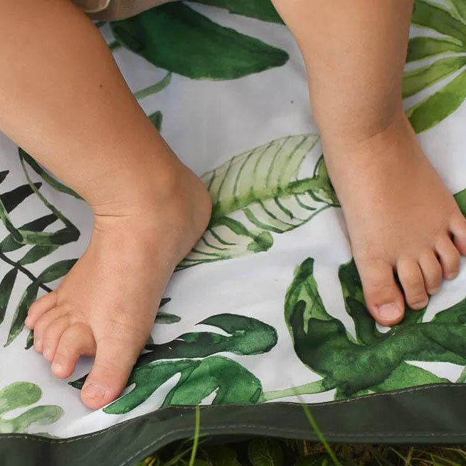 Outdoor Blanket «Tropical Leaf» von Little Unicorn