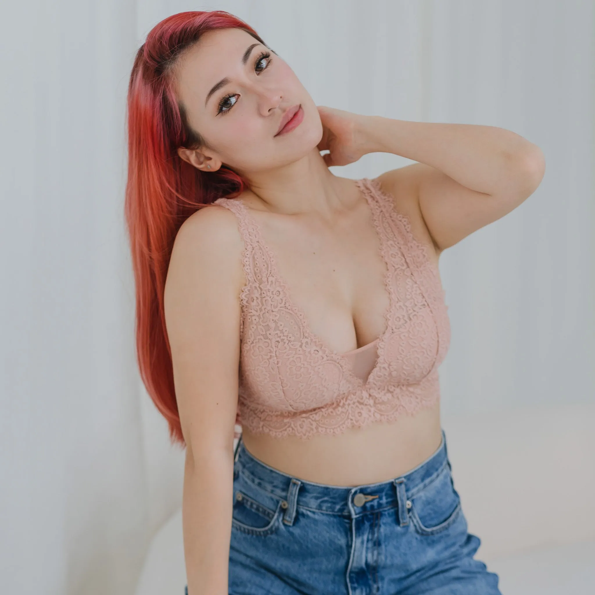 Petal Soft! Lace Lightly-Lined Bralette in Sweetberry