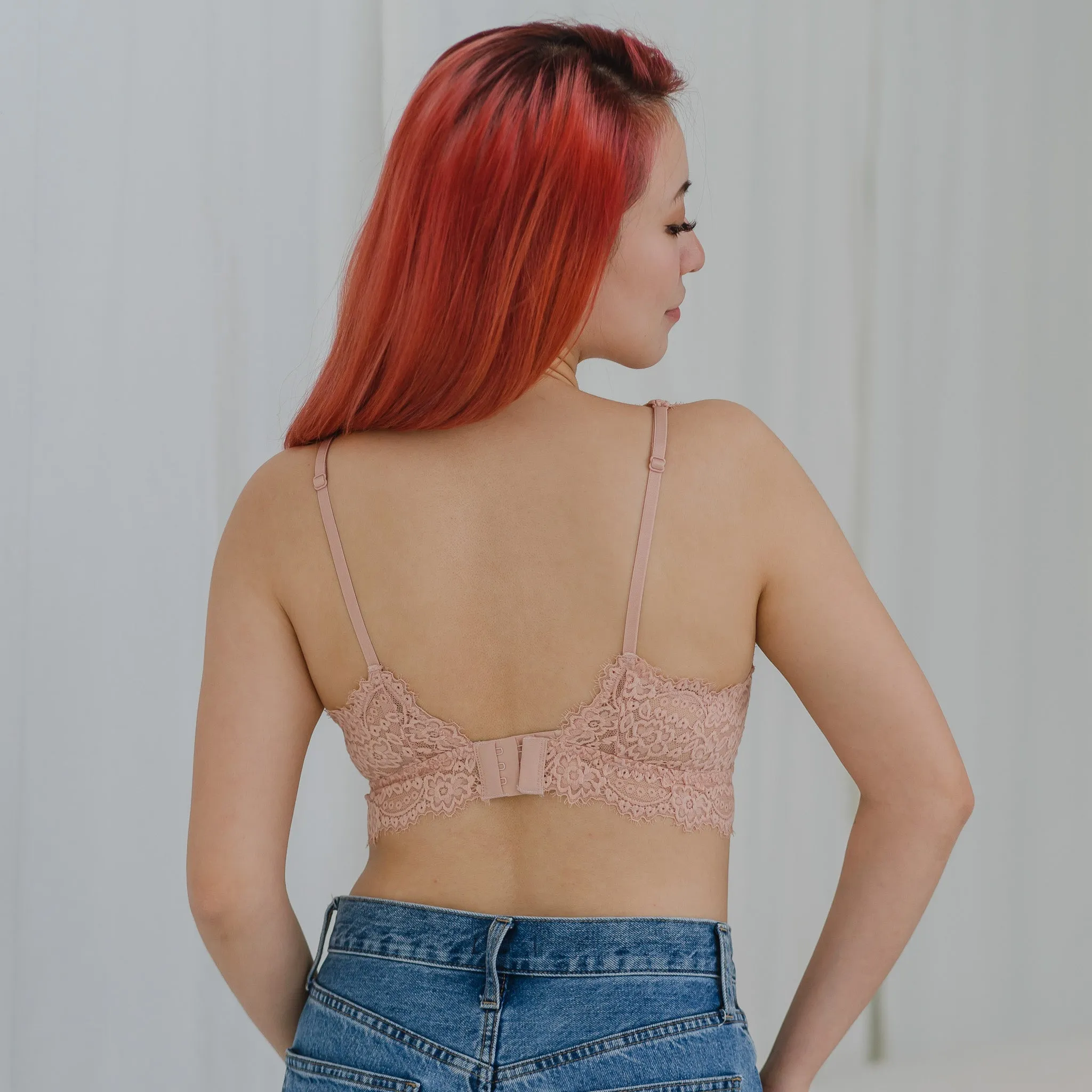 Petal Soft! Lace Lightly-Lined Bralette in Sweetberry