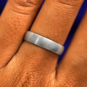 Platinum Curvy Matte Band