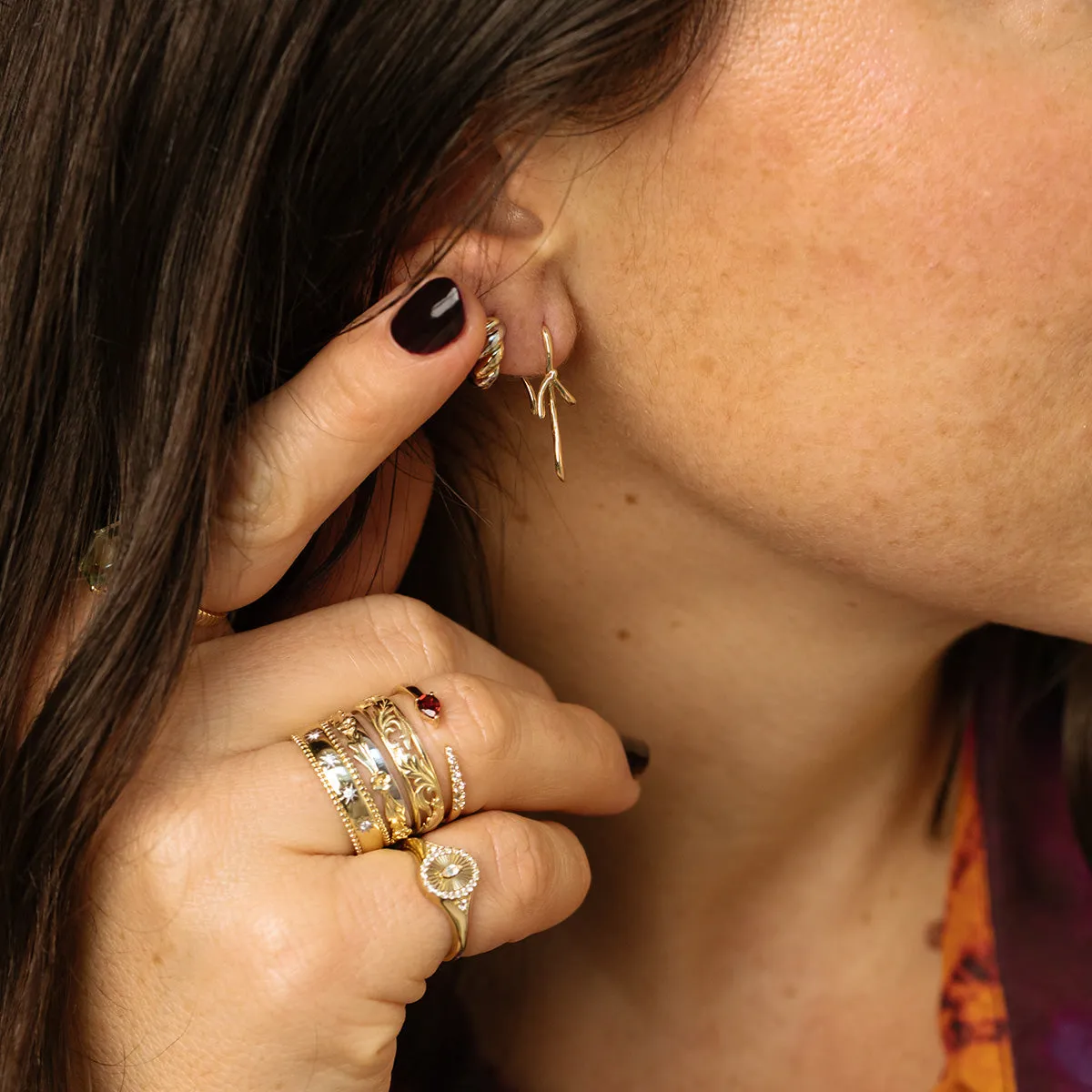 Solid Gold White Topaz Etched Signet Pinky Ring
