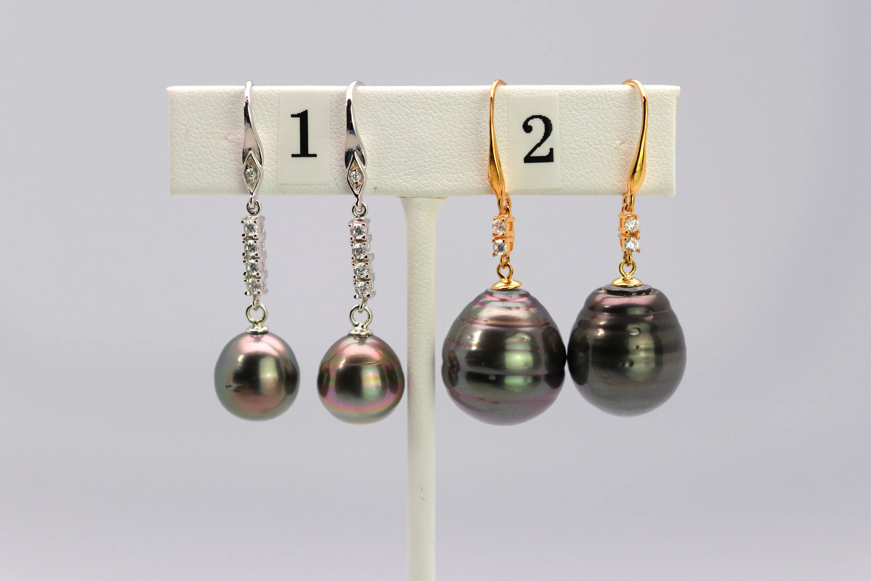 Tahitian Dangle Drop Pearl Earrings in 925 Sterling Silver (SHE001)