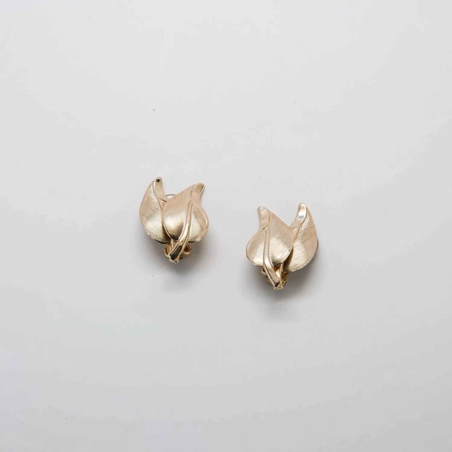 Vintage Bergère Gold Leaf Earrings