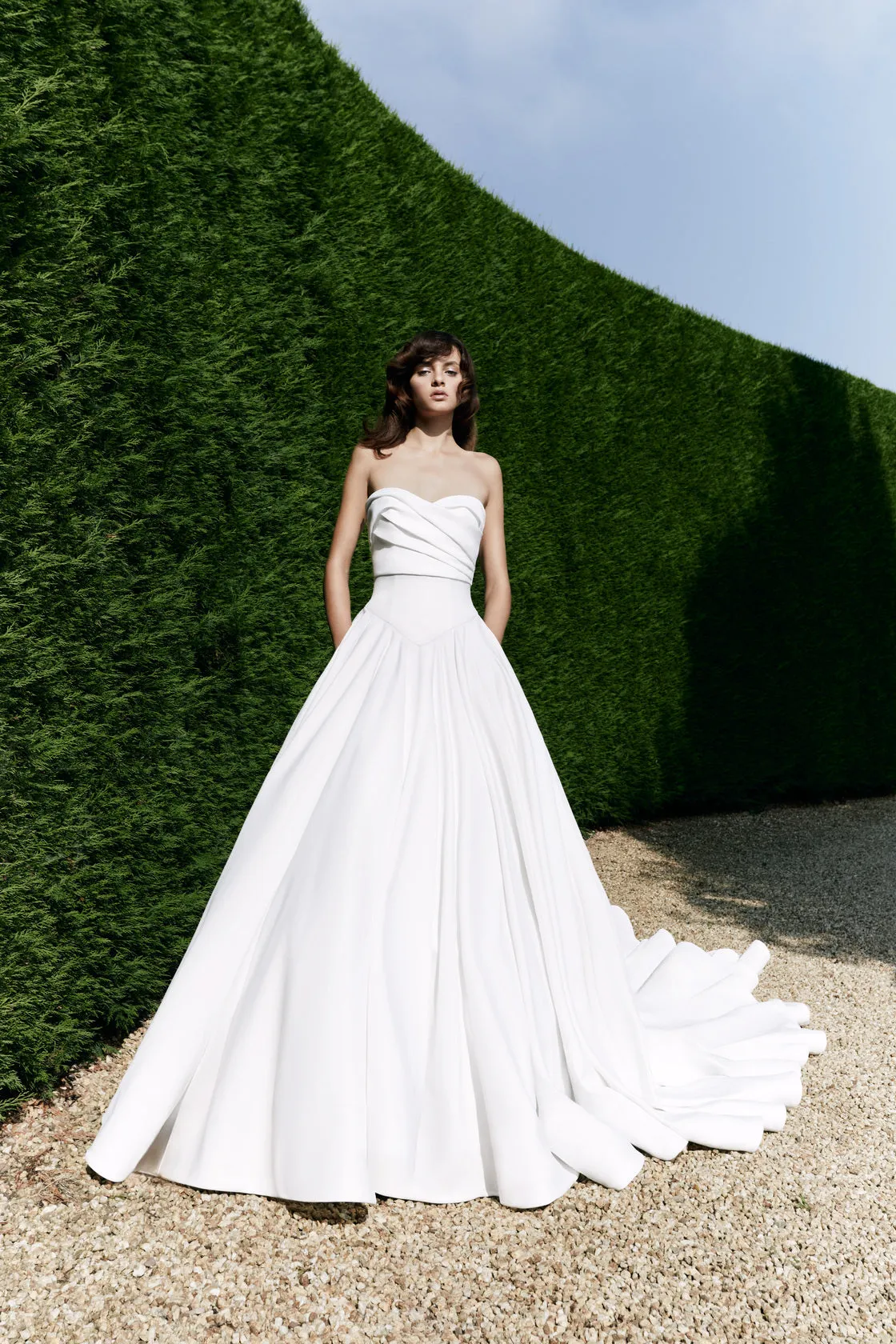 VRM456 - Statement circular a-line
