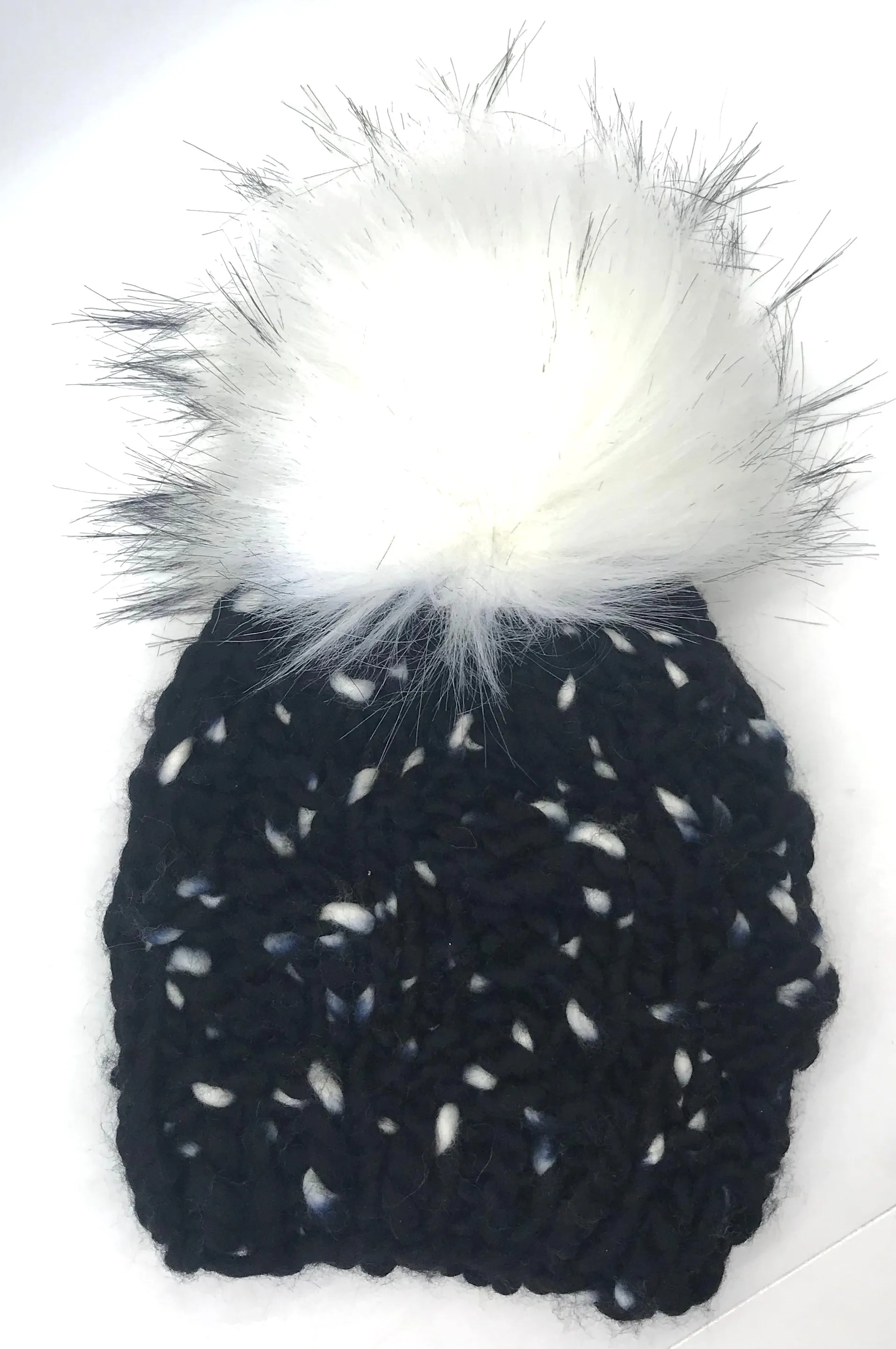White Drop Baby Manos Merino Beanie